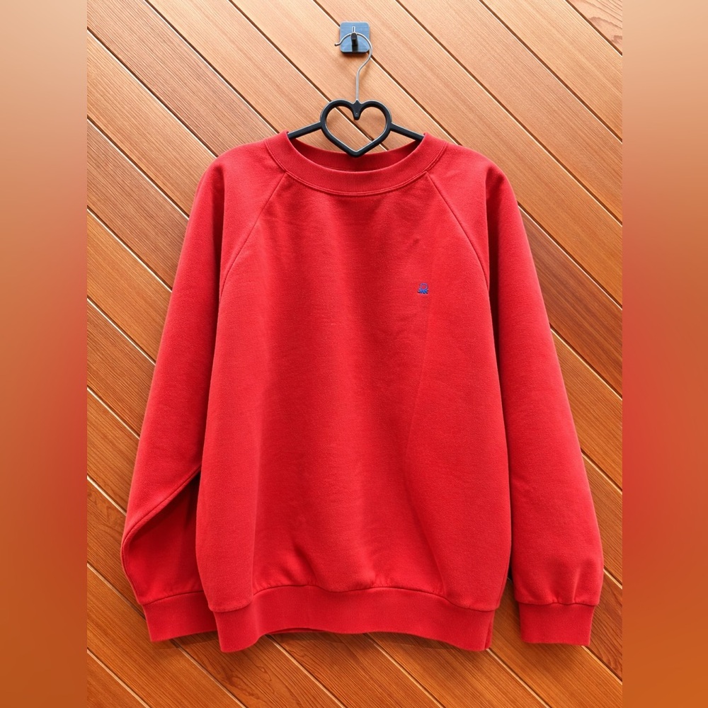 United Colors of Benetton Vintage Red Crewneck Sweater